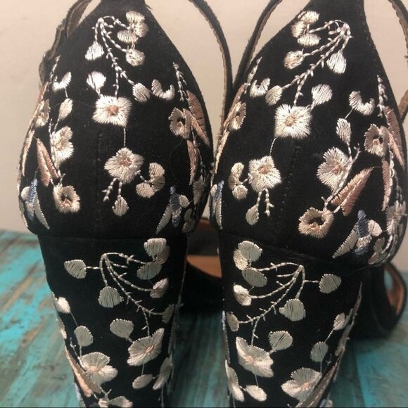 Sugar Black Floral Embroidered Heels Size 7.5 Ankle Strap Chunky Heel Feminine - Picture 7 of 11